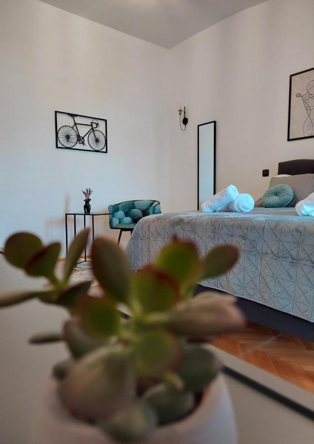 Studio Apartman Kiara Zadar Exterior photo